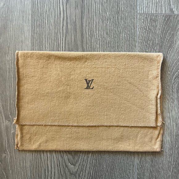 Louis Vuitton Dust Bag (12) - Picture 1 of 3
